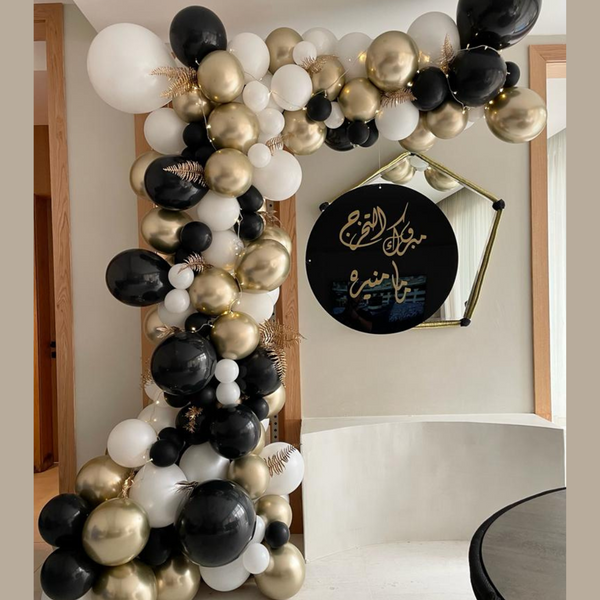 Gold and Balck Arch Balloons